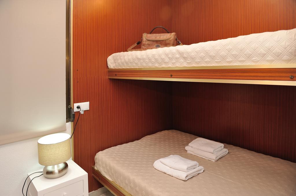 Apartament Travel Habitat Ruzafa Walencja Zewnętrze zdjęcie